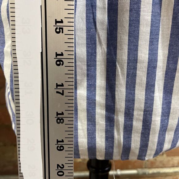 Shein  Embroidered Size Large Woman's Tunic Top EUC 86 - Picture 7 of 10